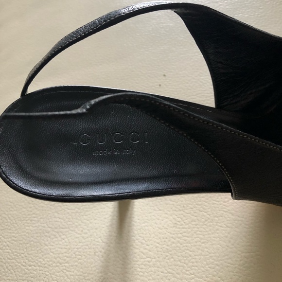 GUCCI - Picture 6 of 7